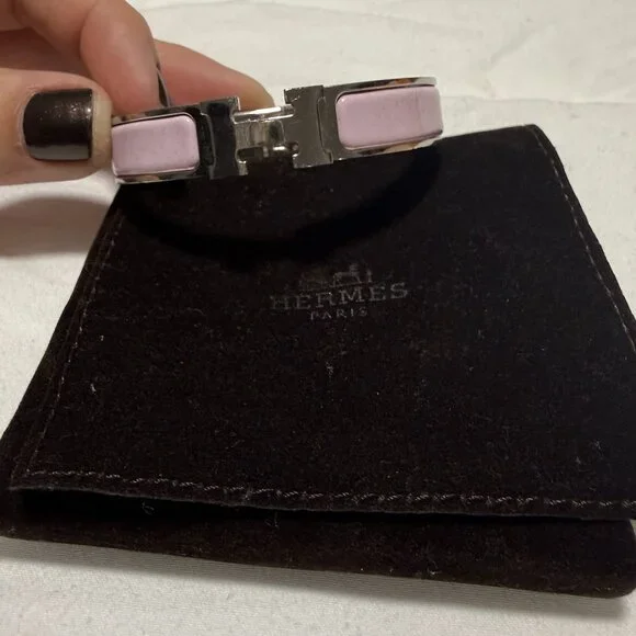 Pink Hermès Clic H Bangle Bracelet - Picture 1 of 4